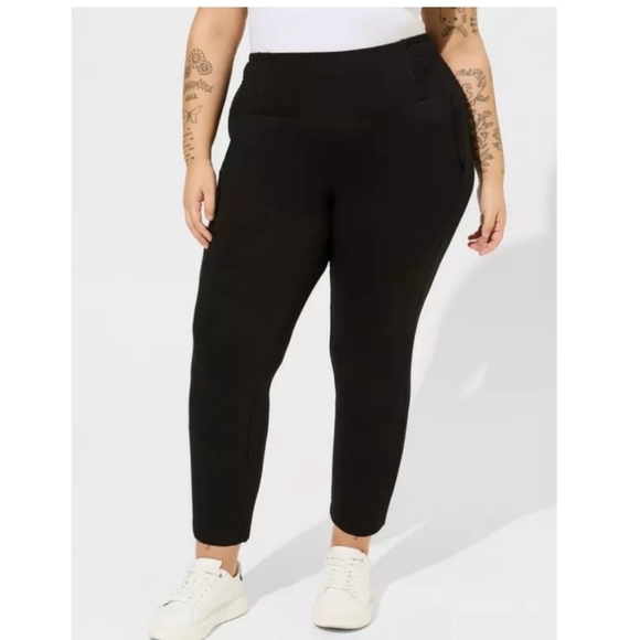 Torrid Pull On Tapered Pant Super Soft - Picture 2 of 7
